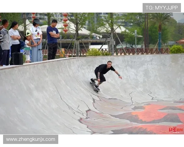 成都滑板队的包夹革新探索与实践全景解析