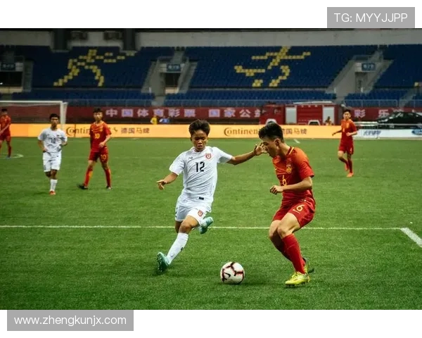 成都足球队精英赛之路：从默默无闻到耀眼辉煌的奋斗历程