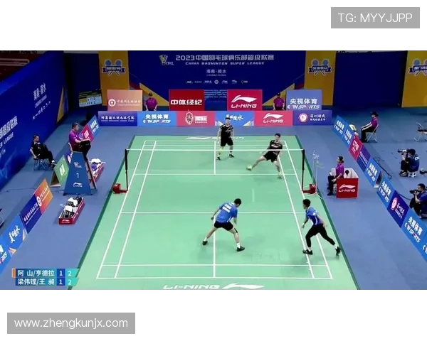 武汉羽毛球队与成都羽毛球队实力对比赛后分析与总结 武汉羽毛球队与成都羽毛球队实力对比赛后分析与总结