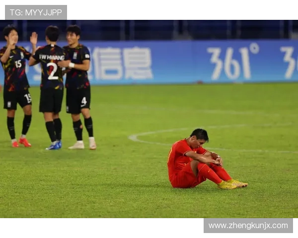 2017年中国男足与韩国男足激战回顾与精彩瞬间分析