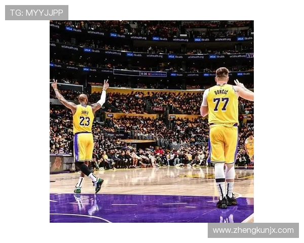 洛杉矶湖人与犹他爵士的激烈对决引发球迷热议与期待